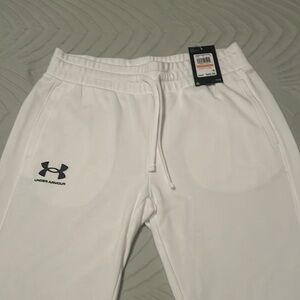 Ladies under Armour sweat pants